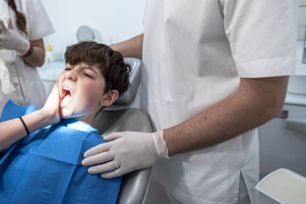 Best Root Canal Emergency Dentist  in Laureles, TX