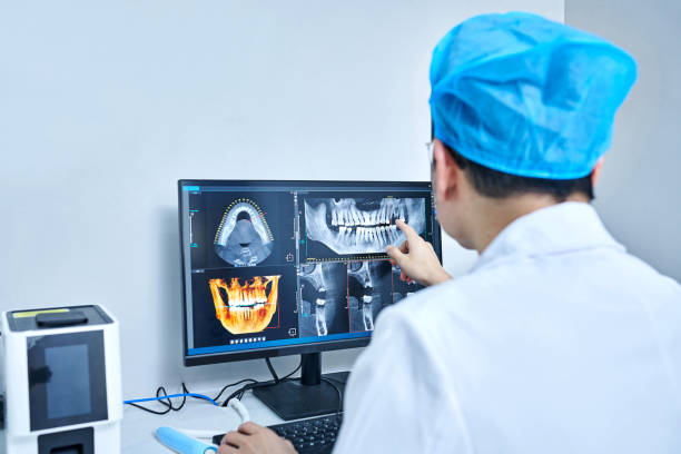 Best Cracked Tooth Emergency Dentist  in Laureles, TX